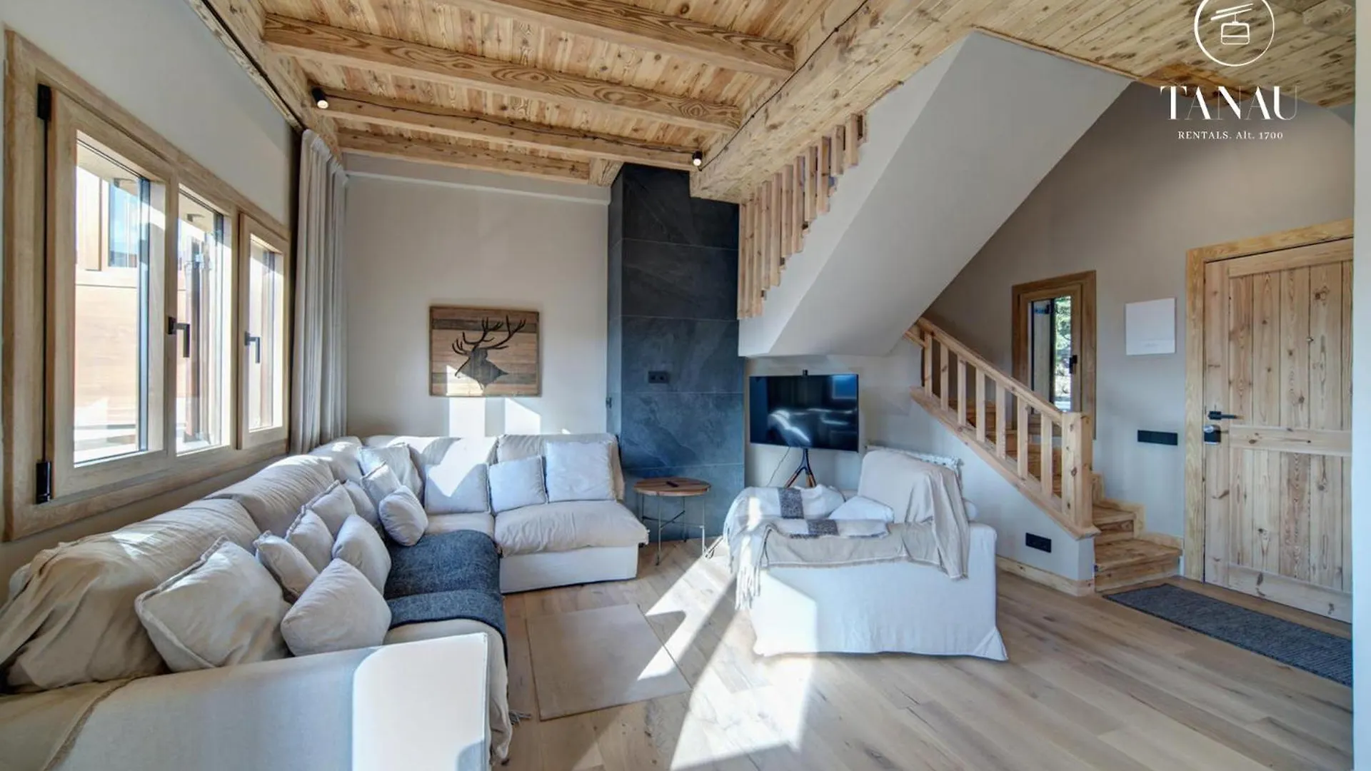 Tanau-Rentals El Ciervo Naut Aran Apartment